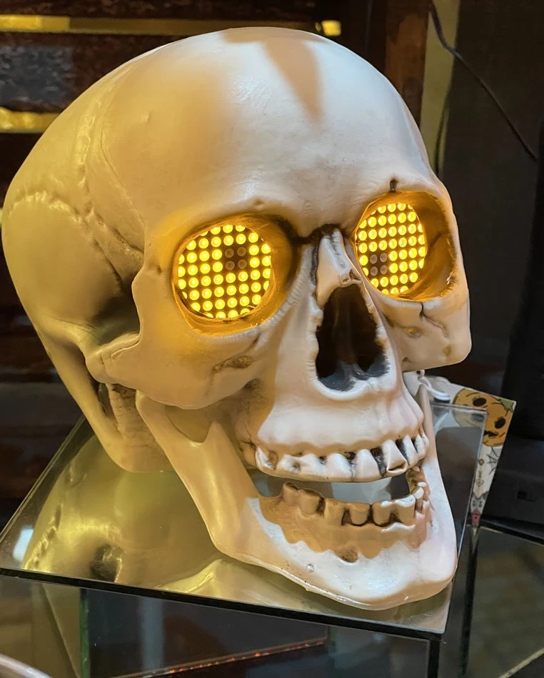 Halloween Skull With Moving Lighted Digital Eyes And Sound Battery Operated - NEW 2023 5 Halloween Skull With Moving Lighted Digital Eyes And Sound Battery Operated - NEW 2023 - Image 3