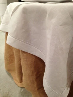 120 Inch Round Top Quality Burlap Lined Table Skirt - Passe Partout Collection -Decorative Candle Shop underlay 2